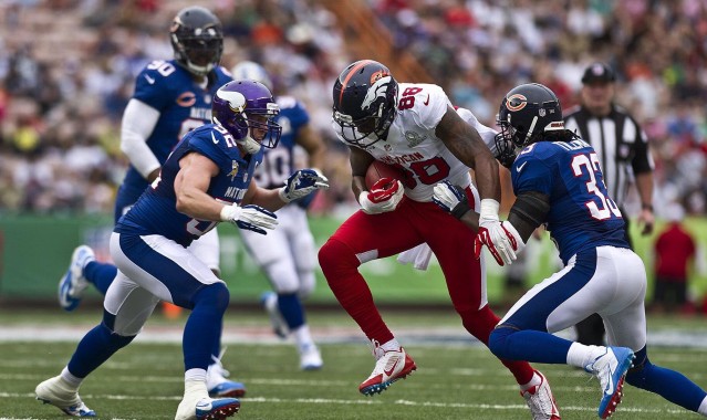 【爱游戏】C罗梅开二度助利雅得胜利逆转取胜 葡萄牙巨星再显王者风范