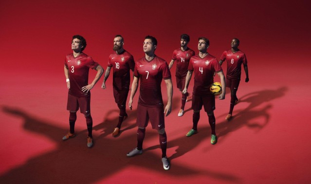 【爱游戏官网】黑马逆袭！无名小将爆冷击败世界冠军，改写赛事历史