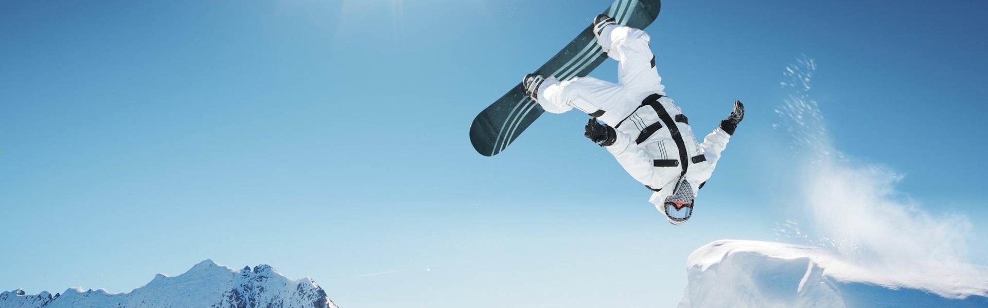 爱游戏-中国游泳队闪耀世锦赛 斩获多枚金牌创历史佳绩