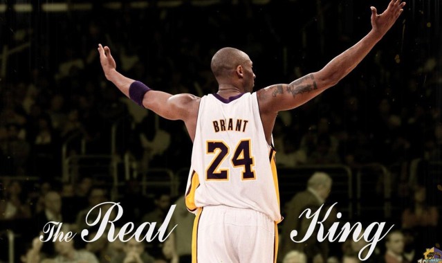 爱游戏官方入口：欧冠决赛巅峰对决，皇家马德里加时绝杀利物浦，第15次捧起大耳朵杯